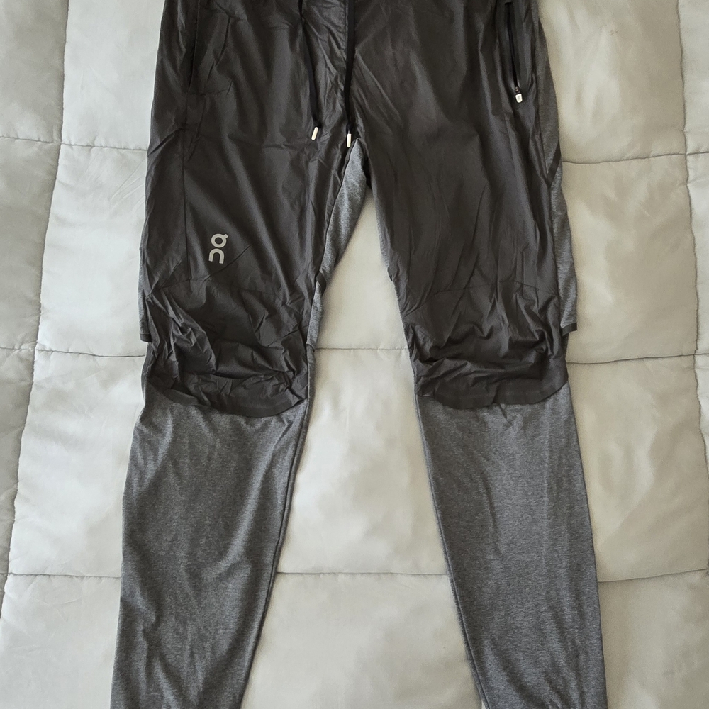 On Running Charcoal and Gray Joggers
